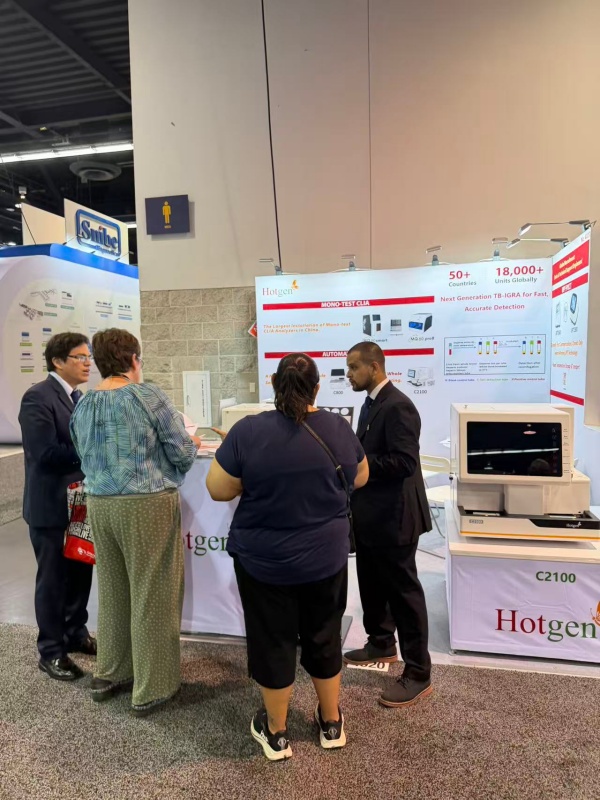 connecting-with-the-global-laboratory-medicine05.jpg